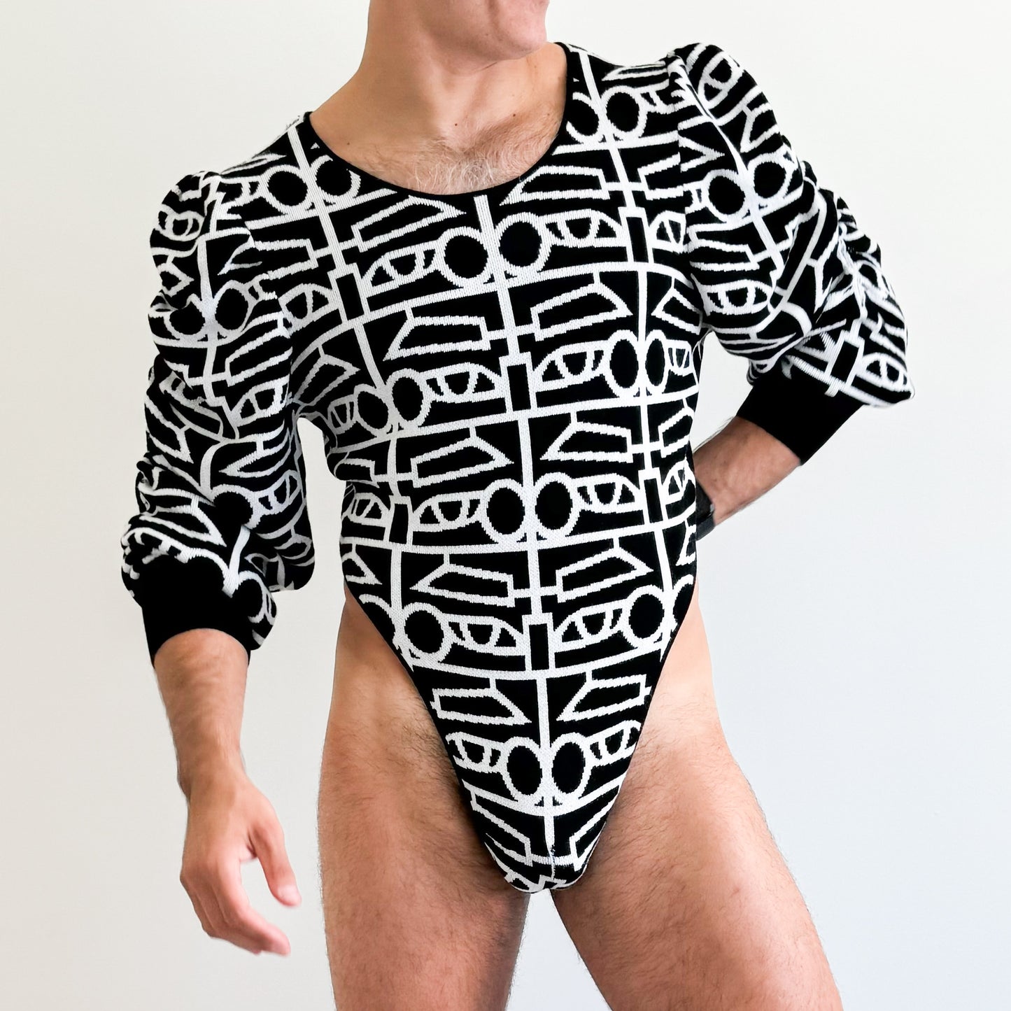 EYES body knitwear